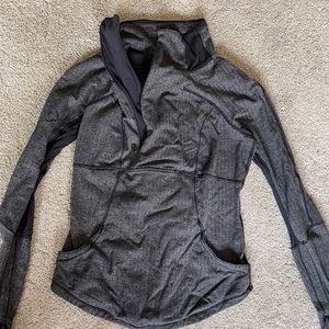Lululemon 1/4 Zip size 4
